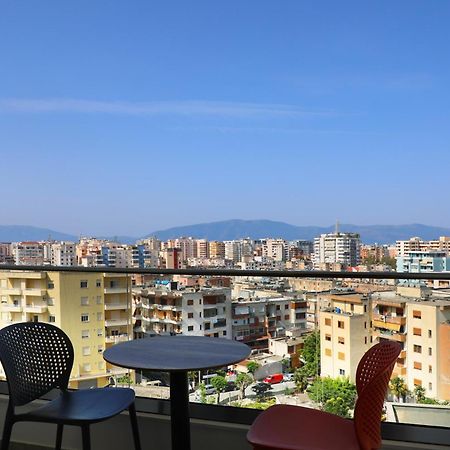 Vlorë Hotel Vd Roleks מראה חיצוני תמונה