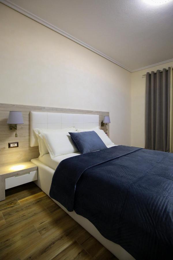 Vlorë Hotel Vd Roleks חדר תמונה