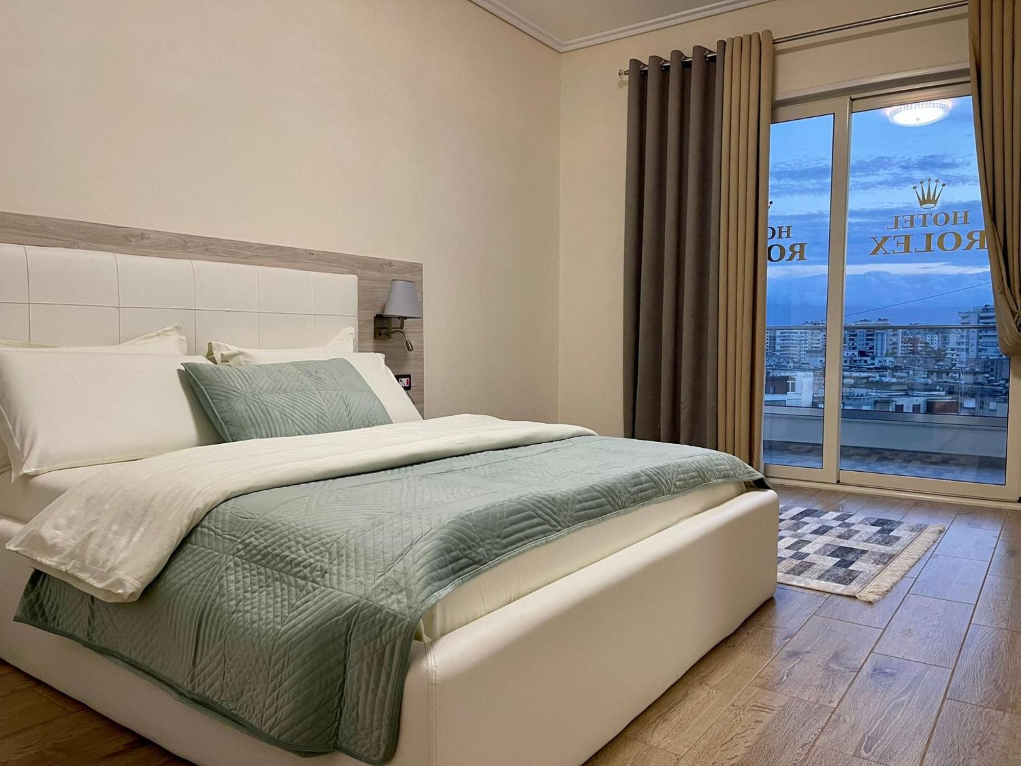 Vlorë Hotel Vd Roleks מראה חיצוני תמונה